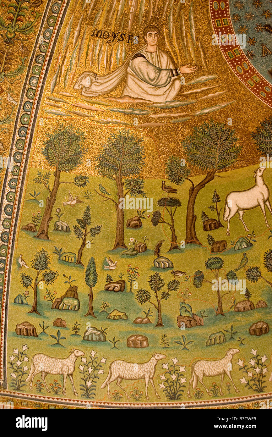 L'Europe, Italie, Ravenne. Mosaïque représentant Moïse dans l'église de Saint Apollinaire. Banque D'Images