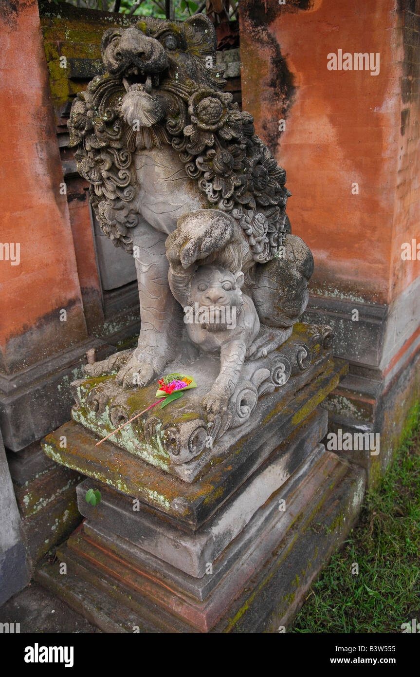 Statue d'ornement, Elephant Cave( Goa Gajah) Temple Hindou Ubud , Indonésie Banque D'Images