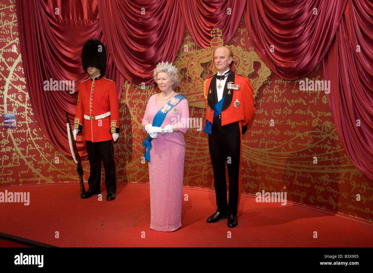Les modèles de cire de la Reine et le Prince Phillip chez Madame Tussauds London England UK Banque D'Images