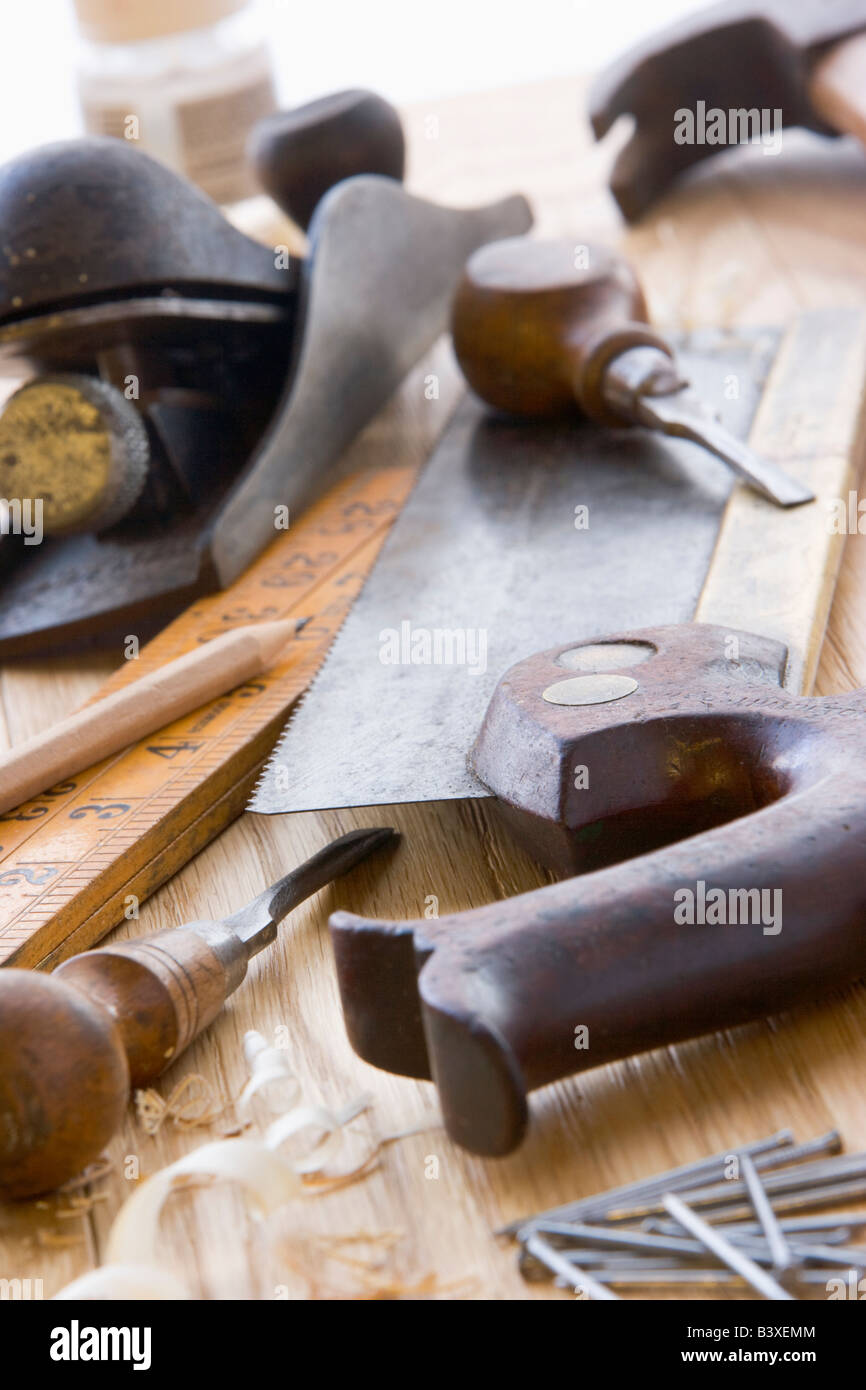 Assortiment d'outils à l'ancienne Banque D'Images