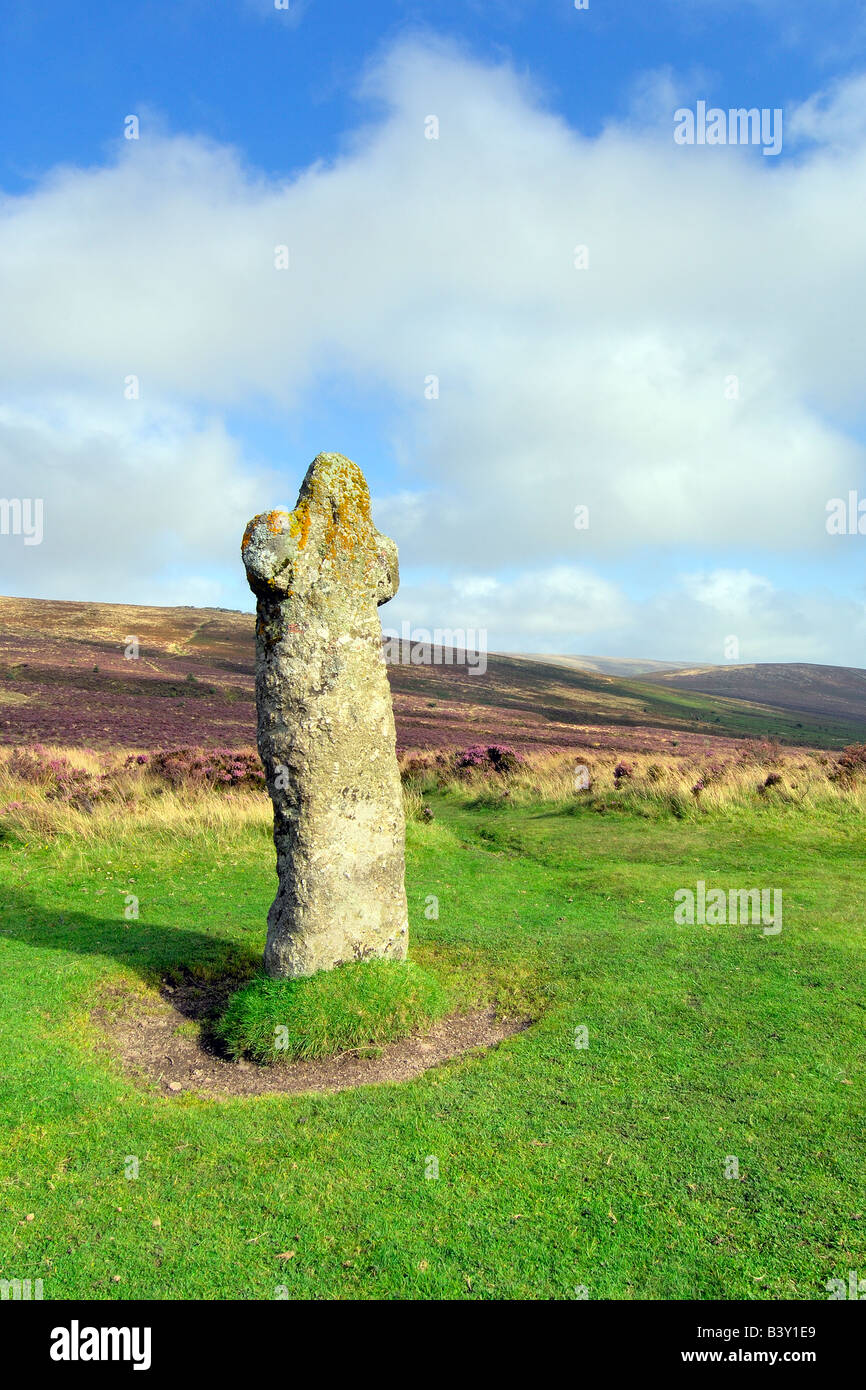 L'ancien monument en granit de Bennetts Croix sur Dartmoor National Park dans le sud du Devon en Angleterre Banque D'Images