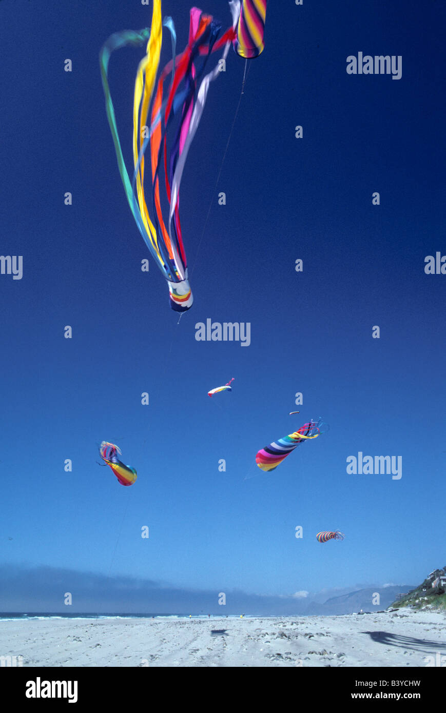 Cerfs-volants sur la plage à Lincoln City Oregon Banque D'Images