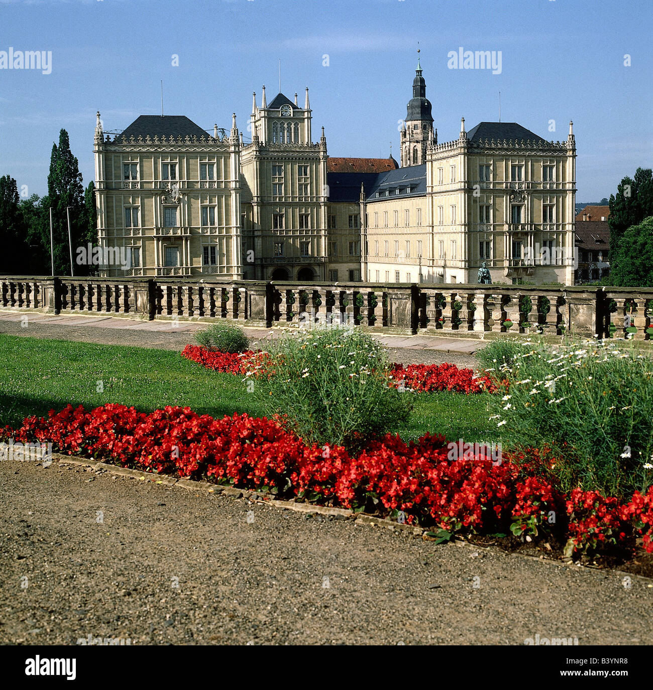 Géographie / voyages, Allemagne, Bavière, Coburg, Château d'Ehrenburg, construit en 1549, reconstruit en 1693, place du château, Moritzkirche, résidence des princes de Saxe Coburg Gotha, vers 1980, Banque D'Images
