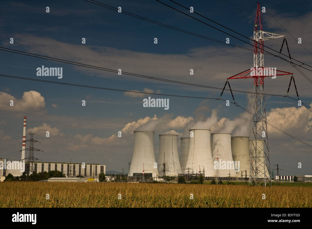 Nuclear power plant Bohunice Banque D'Images Nuclear power plant Bohunice Banque D'Images