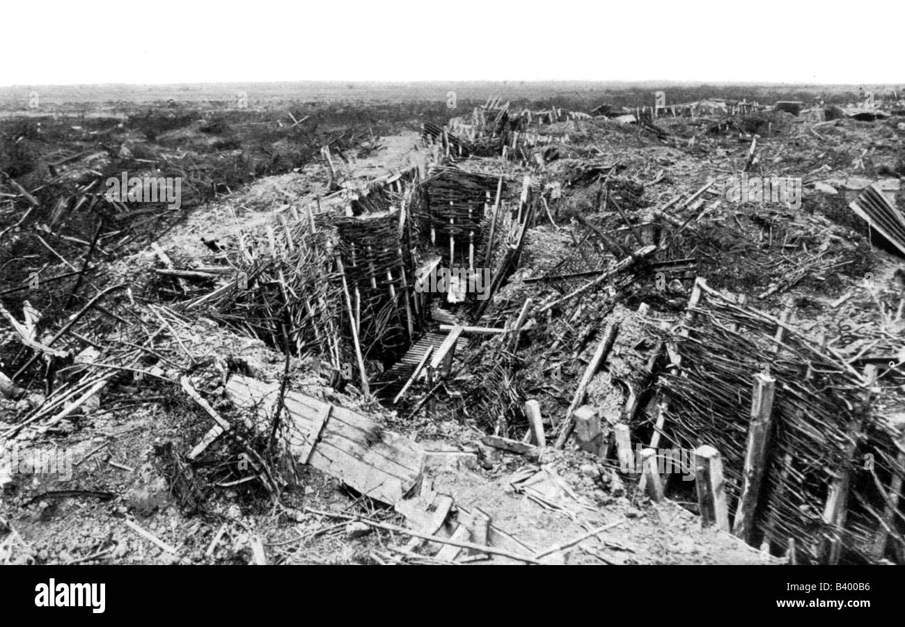 Événements, première Guerre mondiale / première Guerre mondiale, front occidental, offensive du printemps allemand 1918, a capturé la tranchée britannique près d'Armentieres, France, Banque D'Images