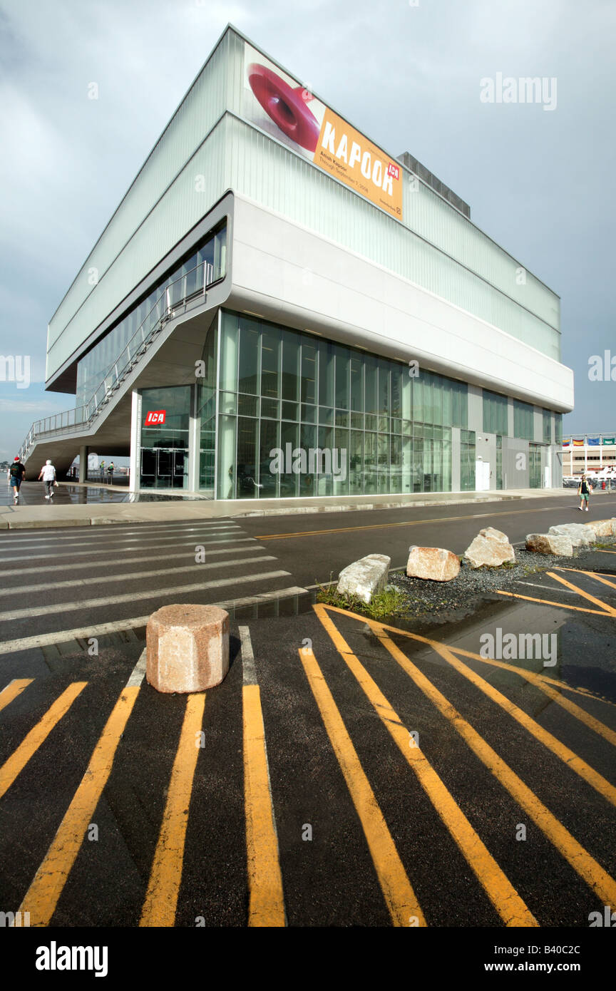 Grand angle de vue de l'Institute of Contemporary Art Boston Banque D'Images