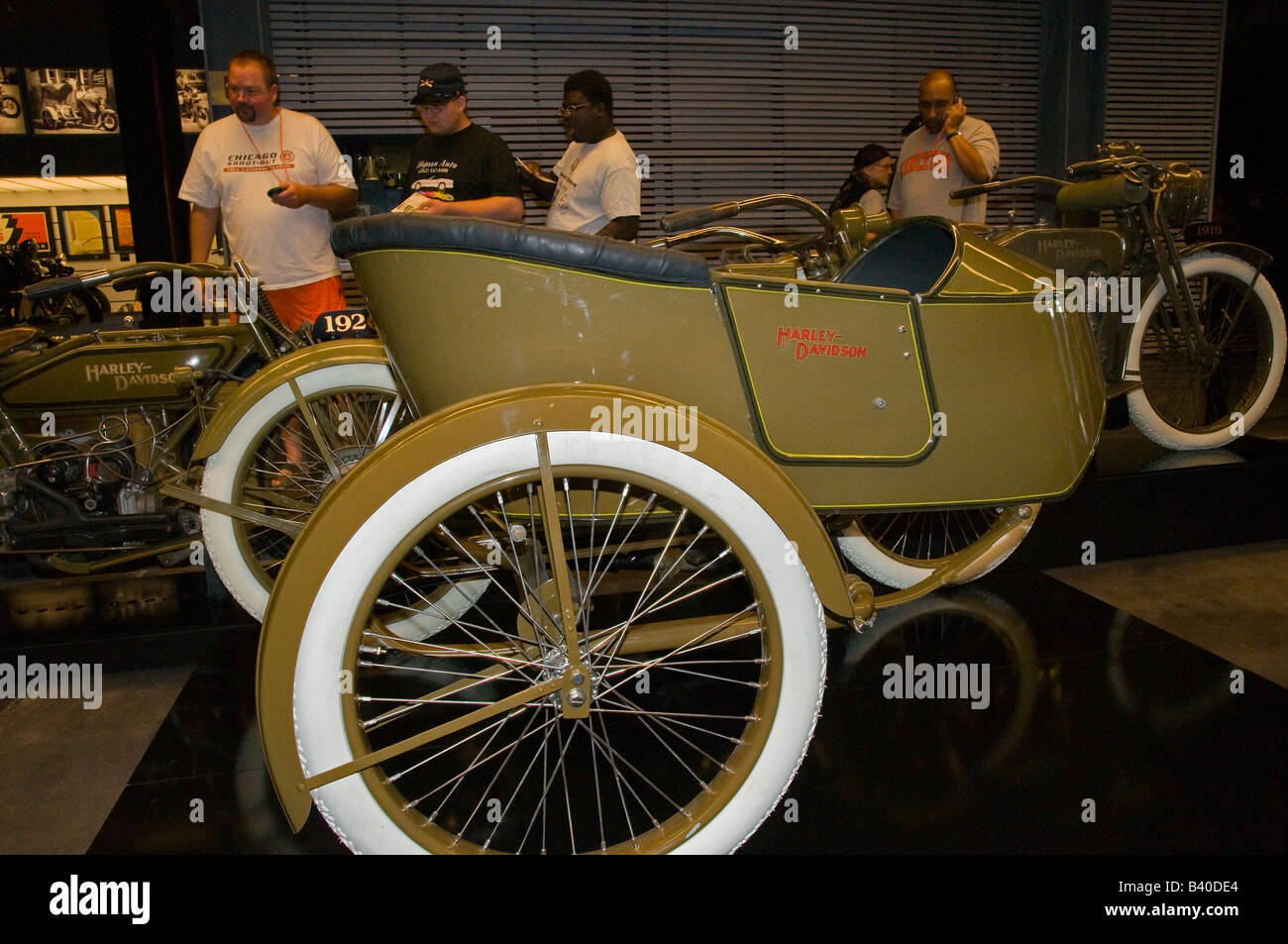 Harley davidson motorcycle and sidecar Banque de photographies et d ...