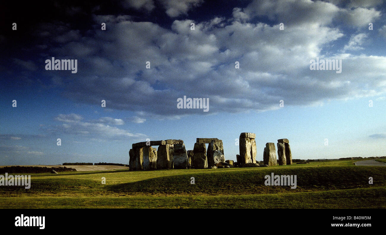 Géographie / voyages, Grande-Bretagne / Royaume-Uni, Angleterre, Stonehenge, dans le comté de Wiltshire, lieu de culte depuis l'Âge de Bronze, bu Banque D'Images
