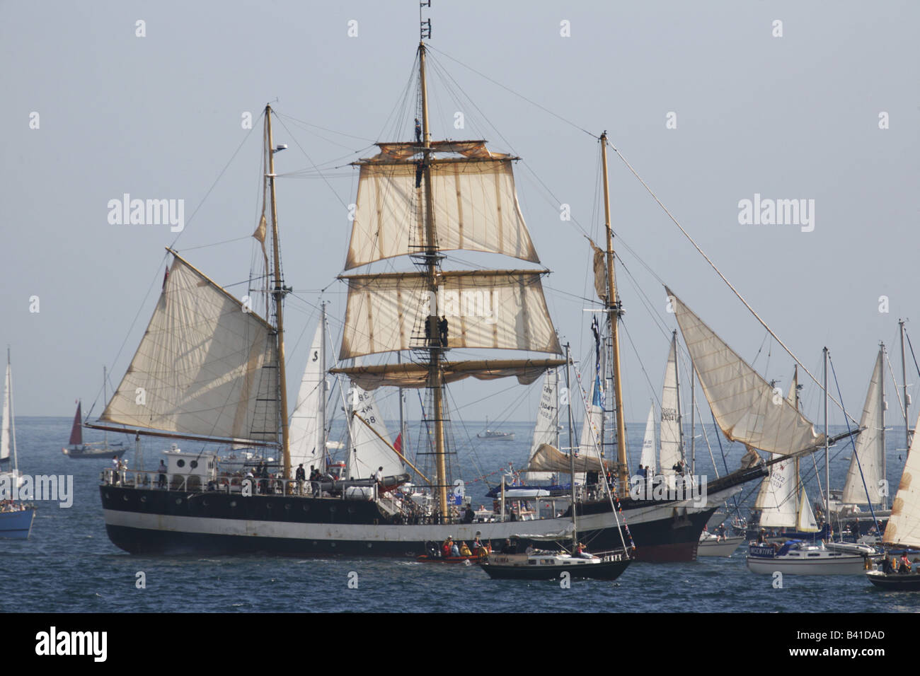 Pelican de Londres trois mâts Barquetine de mettre les voiles pour de Falmouth Funchal 13 Septembre 2008 Banque D'Images