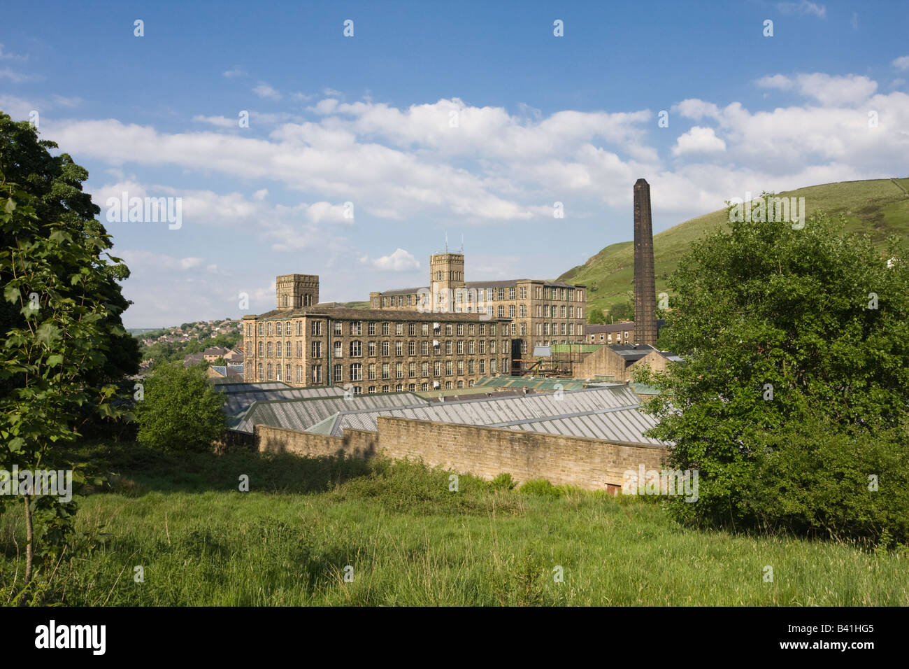 Bas Banque Mill Marsden West Yorkshire Banque D'Images