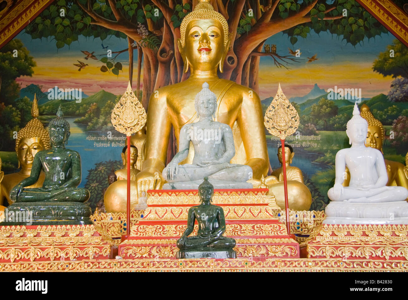Sculptures de jade du Bouddha de wat si kham, Chiang Mai, Thaïlande Banque D'Images