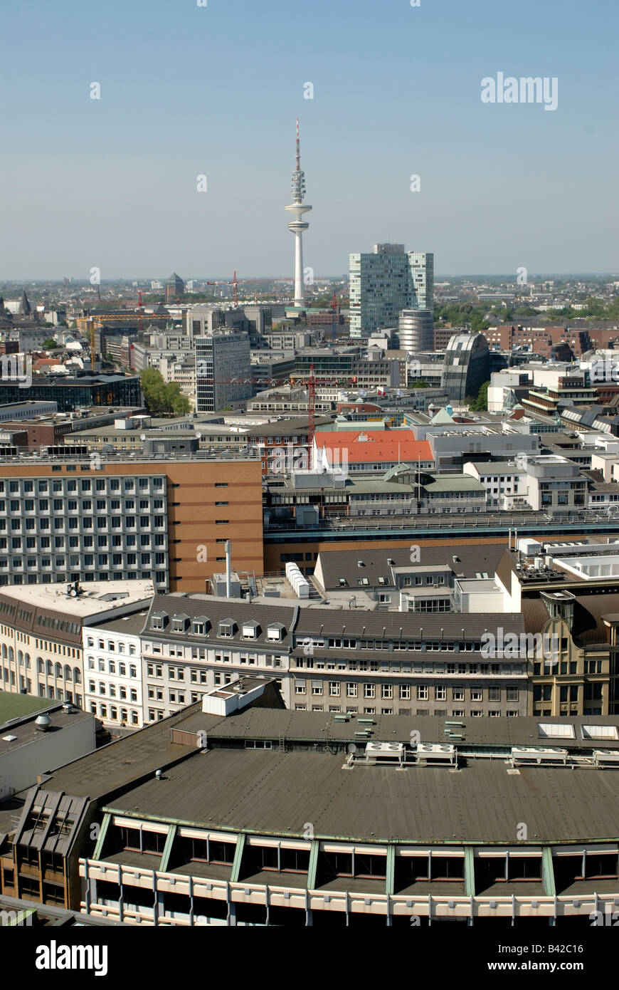 Les yeux d'oiseaux sur la ville de Hambourg, au centre la tour de télévision, Allemagne Banque D'Images