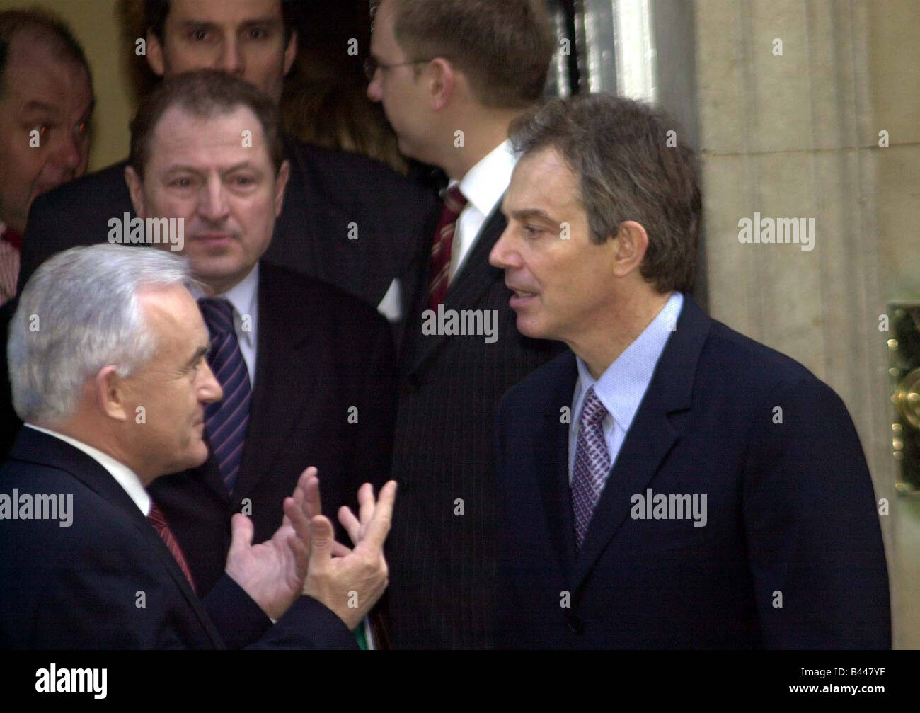 Tony Blair PM Novembre 2002 Le Premier ministre polonais rencontre photo PM Leszer Miller à Downing Street No 10 Banque D'Images