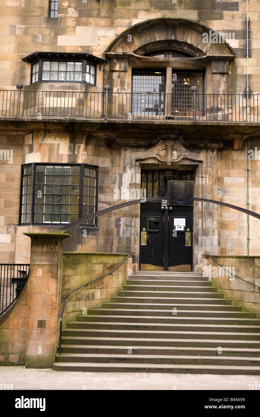 UK Scotland Glasgow Charles Rennie Mackintosh Art School de porte extérieure Banque D'Images