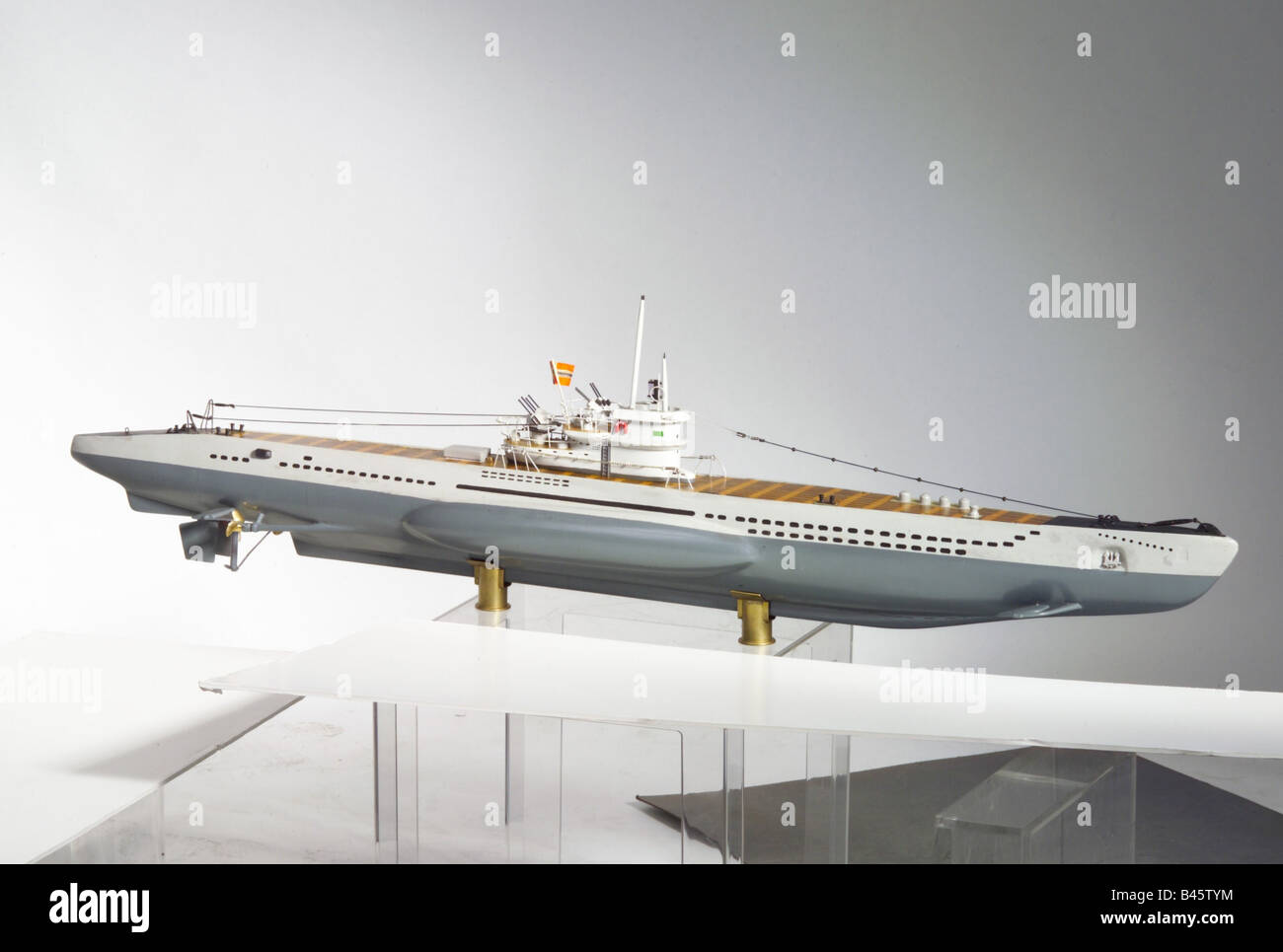 Transport/transport, navigation, navires de guerre, Allemagne, sous-marin U-970, type VII, commissined 25.3.1943, coulé 7.6.1944, miniature, 1:30, XXe siècle, U-boat, U 970, guerre navale, seconde Guerre mondiale, seconde Guerre mondiale, WWII, navire de guerre, troisième Reich, , Banque D'Images