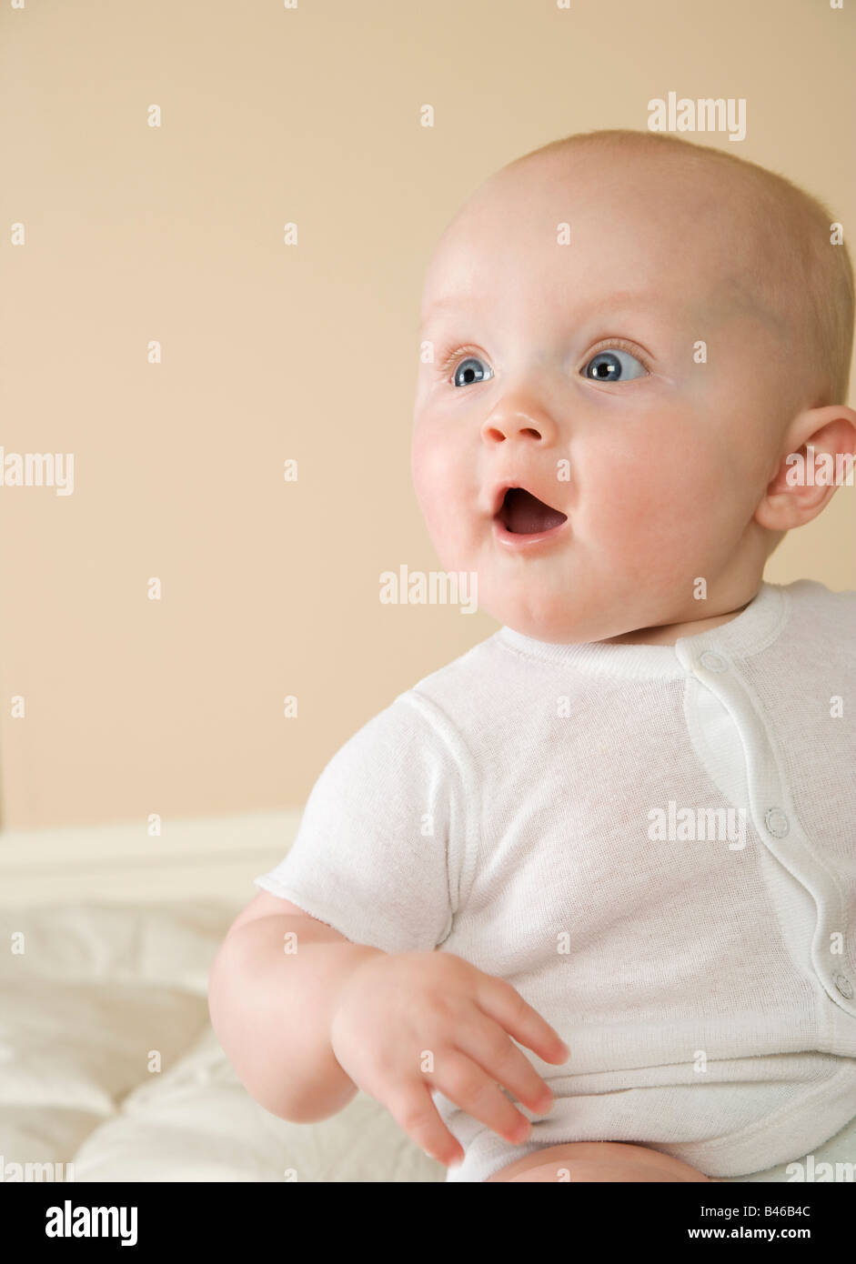 Bebe Surprise Photo Stock Alamy