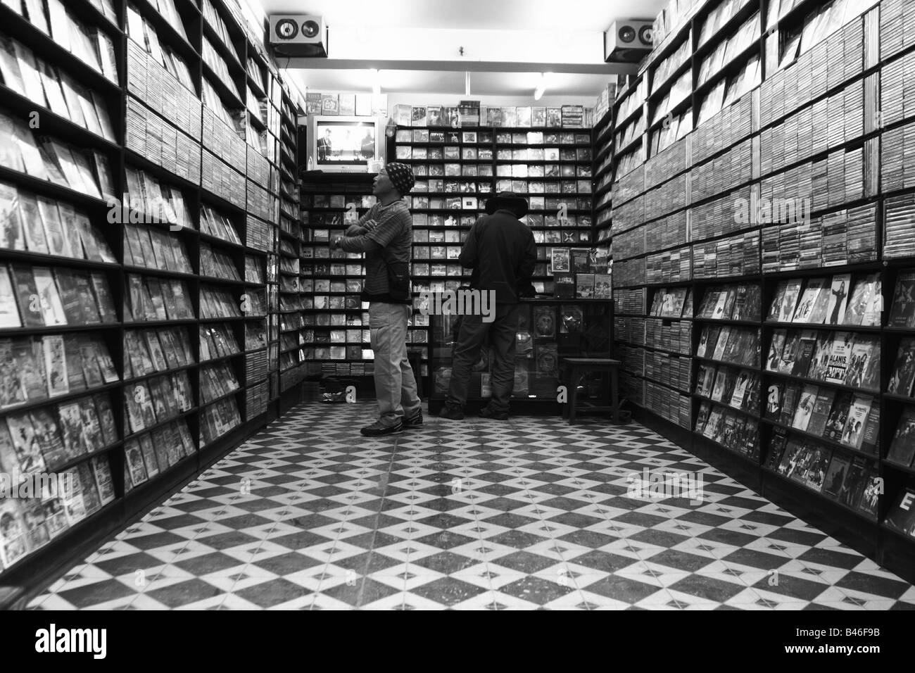 CD et DVD pirates boutique dans quartier touristique de Thamel Katmandou, Népal Banque D'Images