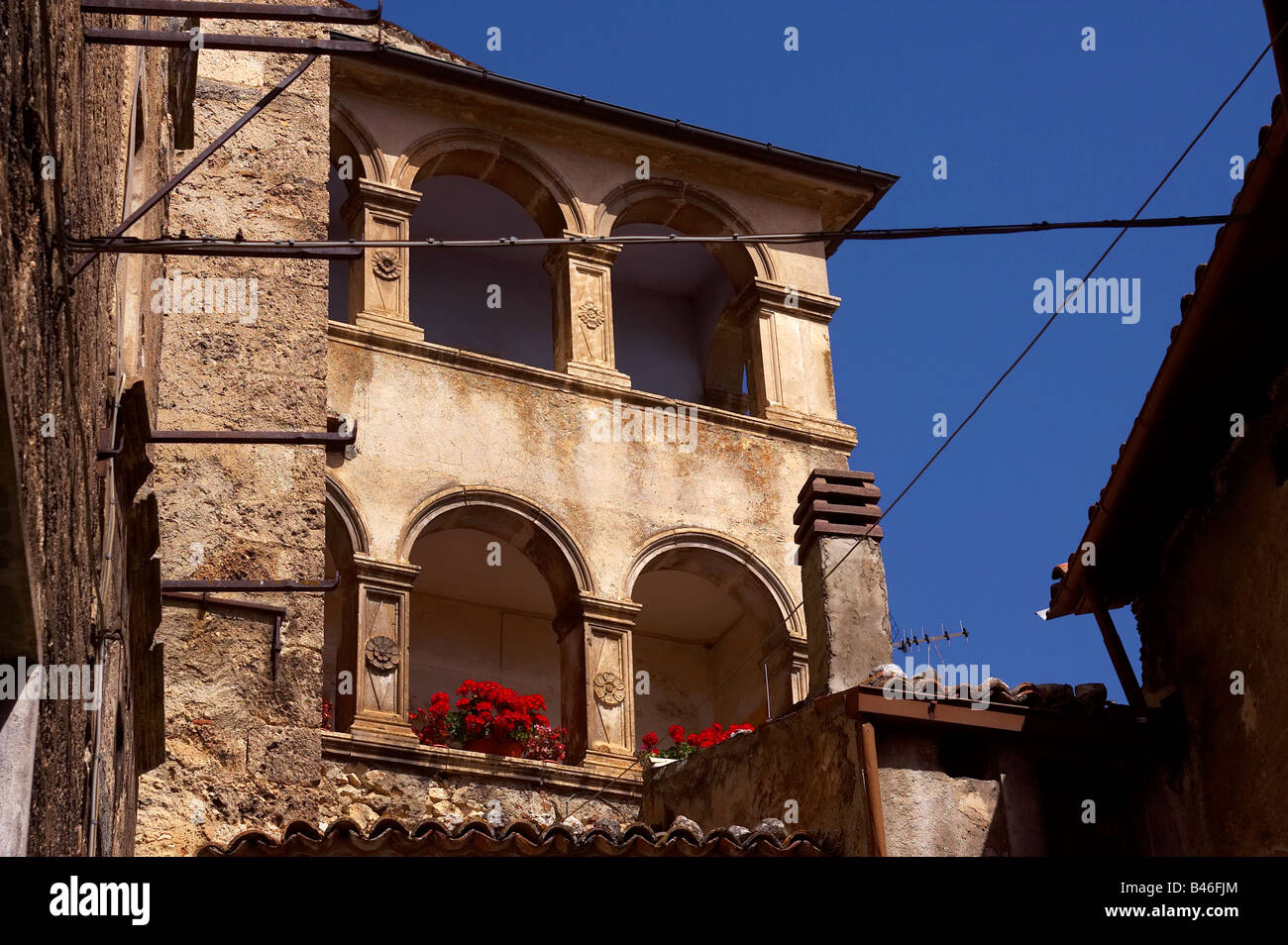 La ville médiévale de San Stefano de Sessanio dans les Abruzzes, en Italie. Banque D'Images