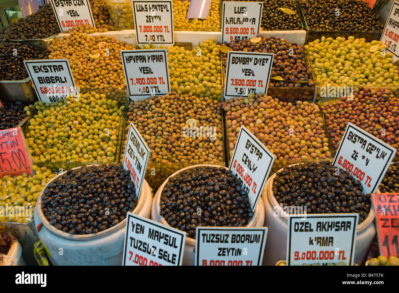 Market Stand Olives Banque d'image et photos Alamy