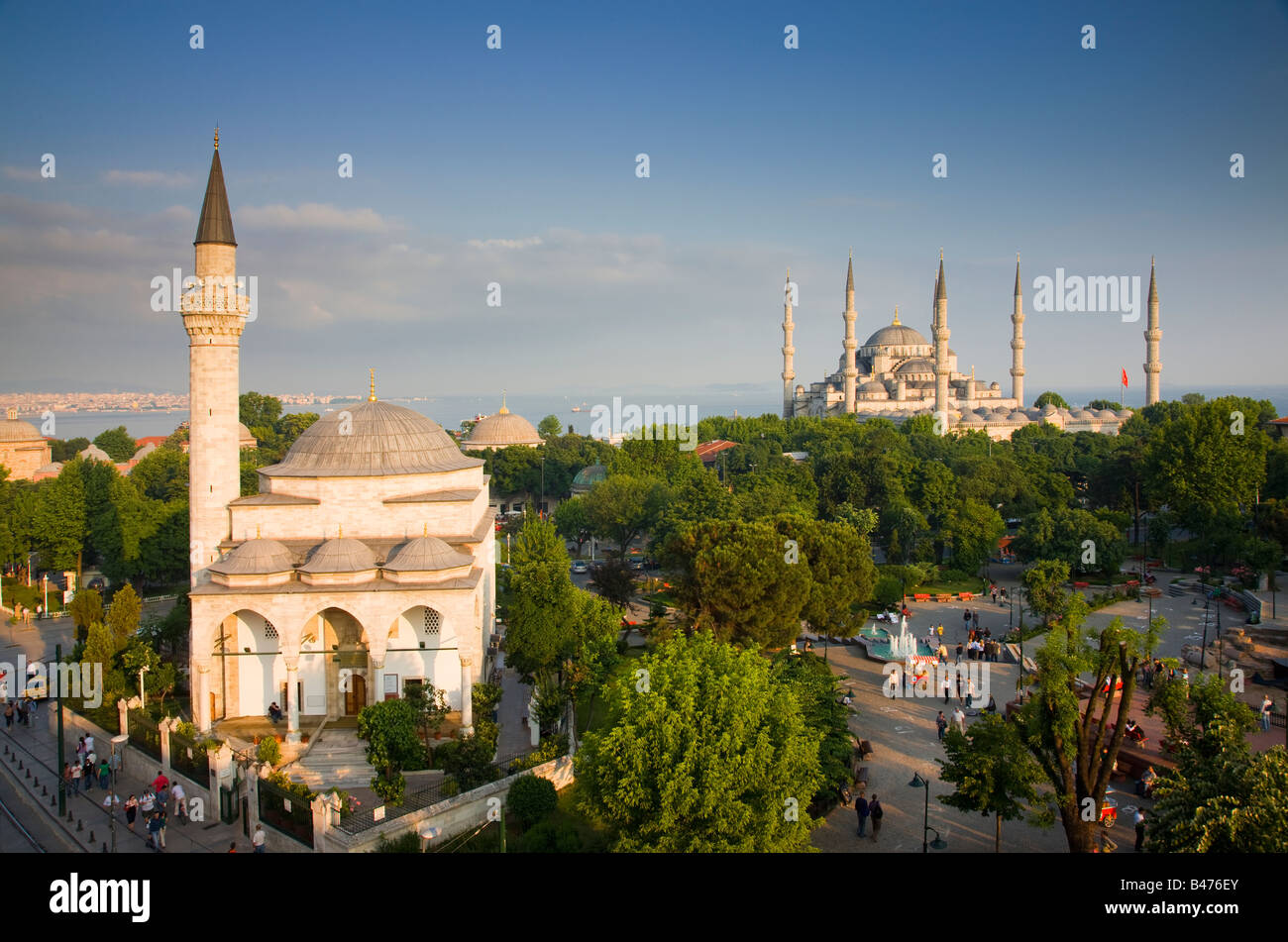 Mosquée Sultan Ahmed Mosquée Bleue Turquie Istanbul et la mosquée Firuzaga Banque D'Images