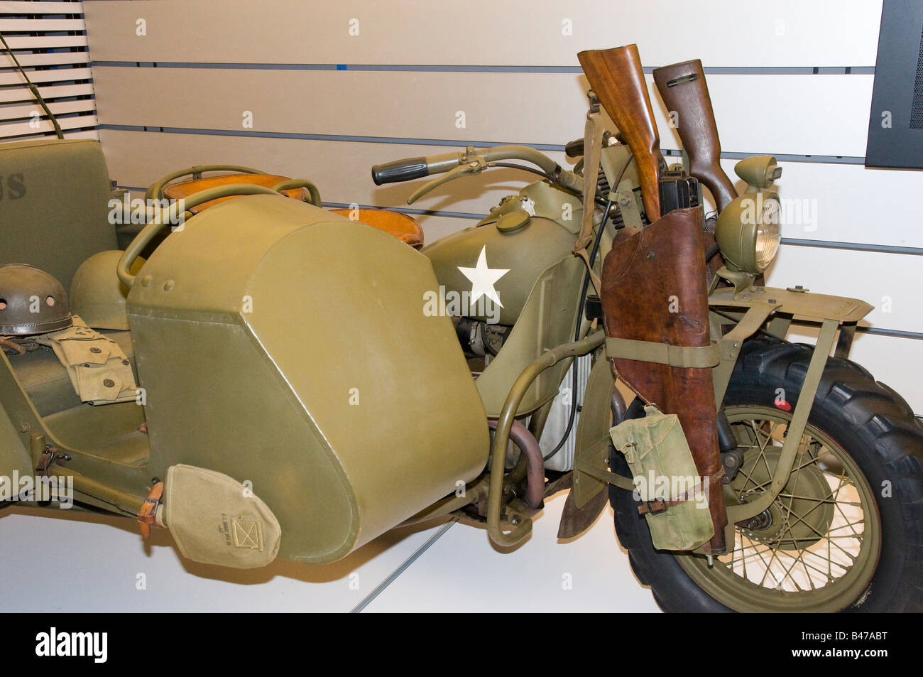 Harley davidson motorcycle and sidecar Banque de photographies et d ...