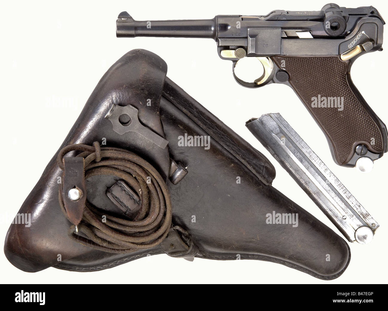 Un pistolet 08 Krieghoff, code 'S', calibre 9 mm Parabellum, no 328,  derniers chiffres sur le lien à bascule : 66. Alésage lumineux en cal. 8.81  et acceptation. Sur le récepteur marqué '