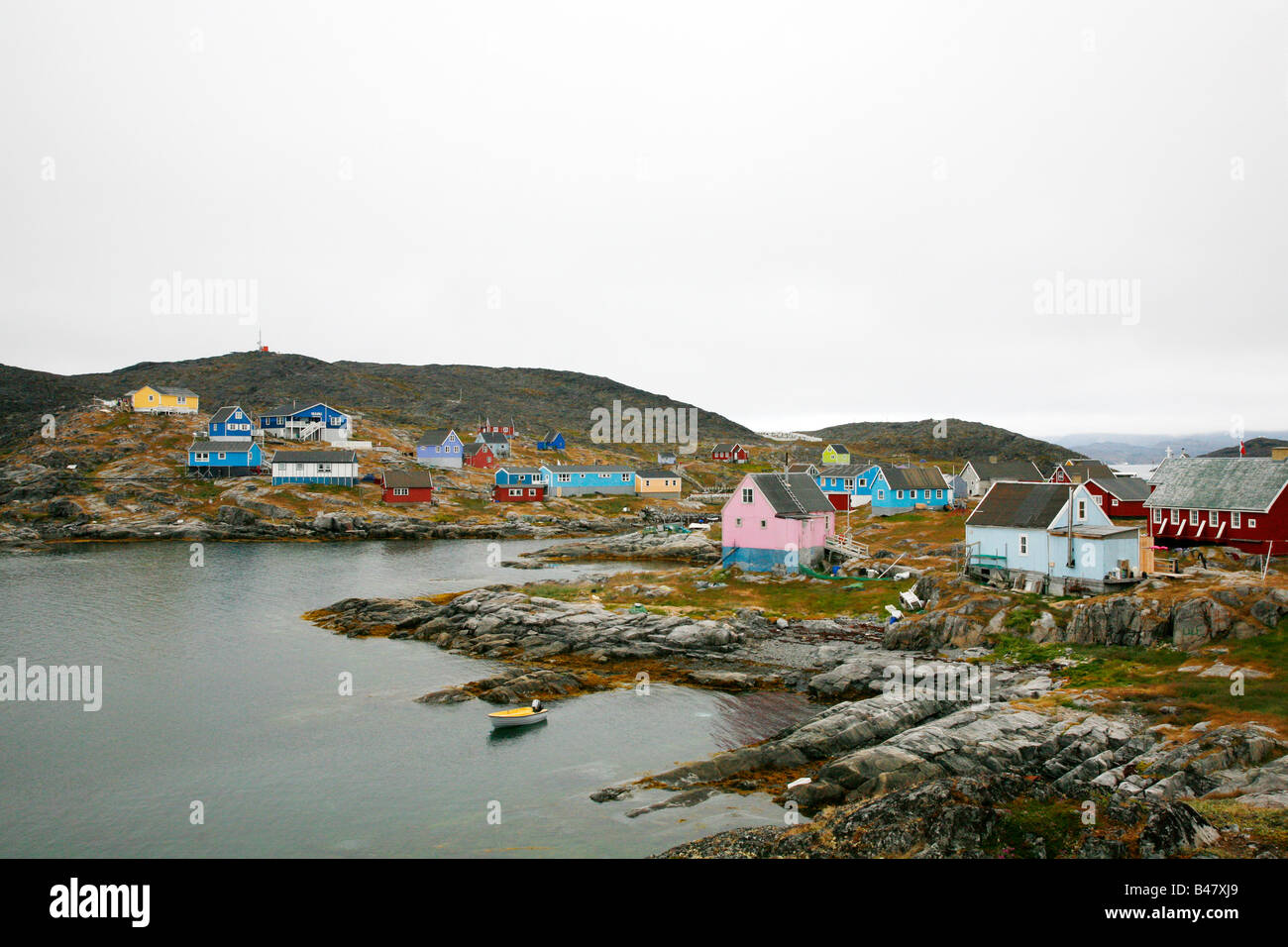 Aug 2008 - Vue sur le petit village de Groenland Itilleq Banque D'Images