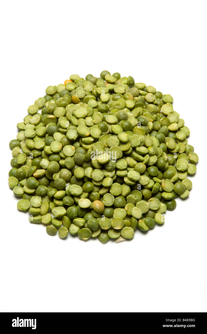 Pois Casses Verts Sur Fond Blanc Banque D Images Photo Stock