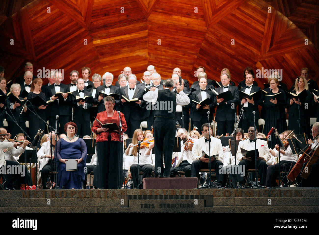 Boston Landmarks Orchestre présente le Requiem de Verdi à la Hatch Shell dans Boston Massachusetts Banque D'Images