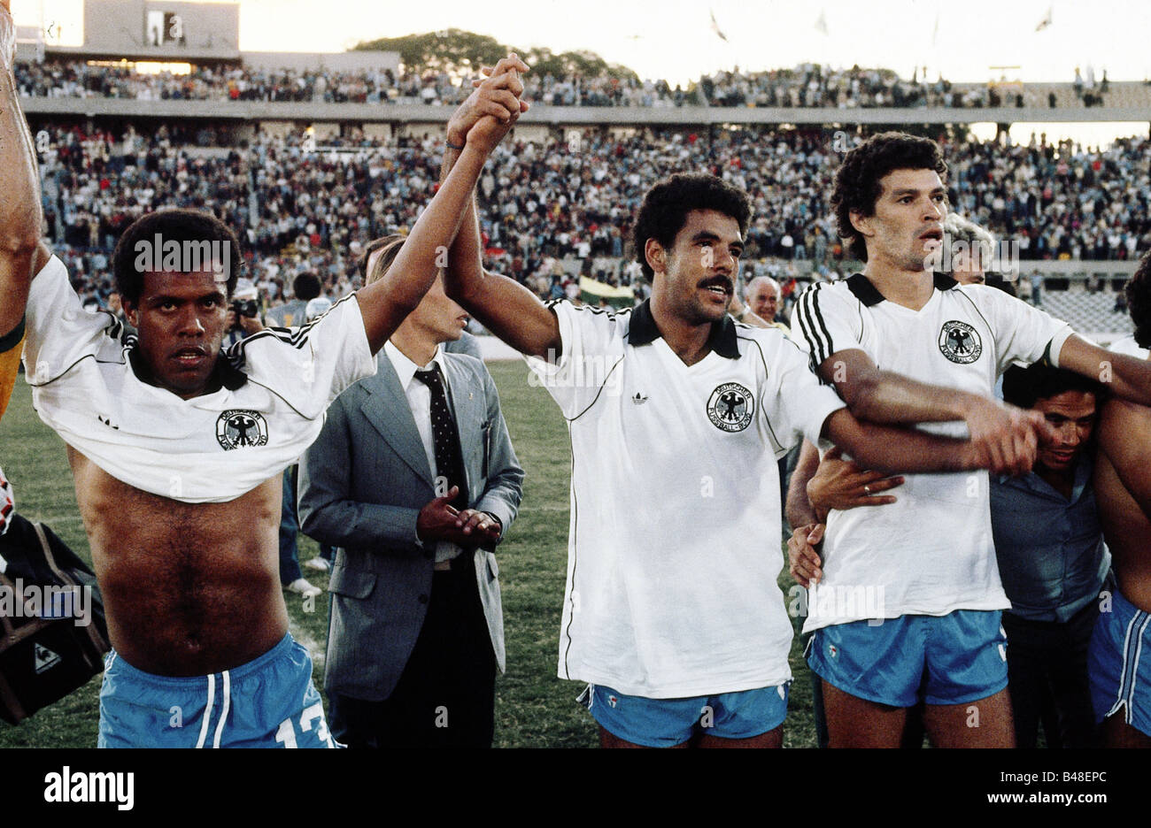 Sport / Sports, football, football, coupe du monde, Copa de Oro / Mini coupe du monde, Brésil contre l'Allemagne (4:1) à Montevideo, Uruguay, 7.1.1981, Banque D'Images