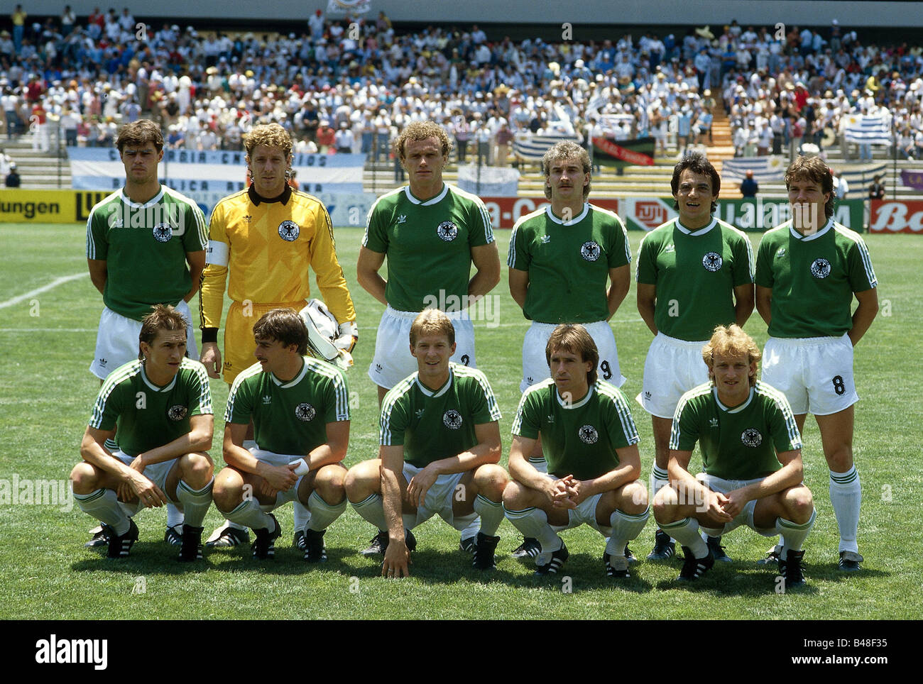 Sport / Sports, football, football, coupe du monde 1986, finale, match de groupe, Allemagne contre l'Uruguay, (1:1) à Queretaro, Mexique, 4.6.1986, Banque D'Images