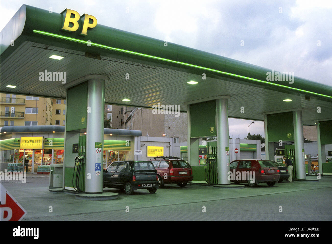 Station essence BP, Poznan, Pologne Banque D'Images