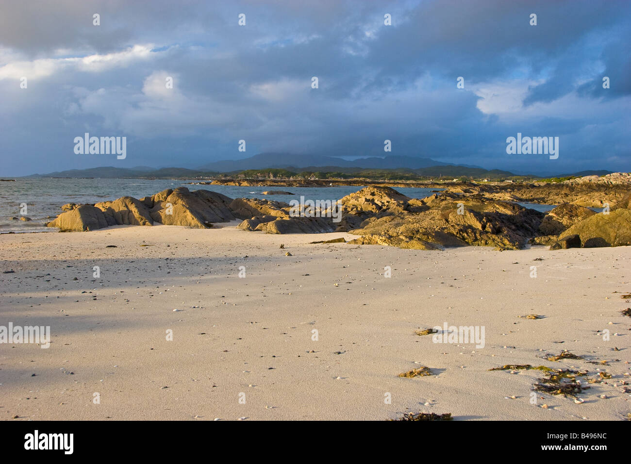 Coucher du soleil sur le Loch nan Ceall à Gorten Sands à Arisaig, sur la côte ouest de l'Ecosse Grande-Bretagne UK 2008 Banque D'Images