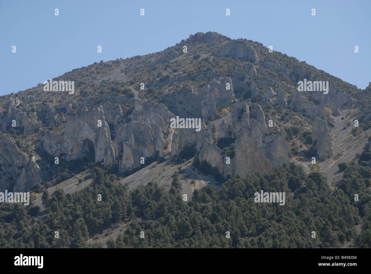 Vue de Vila de Muro rock pinacles, Sierra de Serrella, Province d'Alicante, Communauté Valencienne, Espagne Banque D'Images