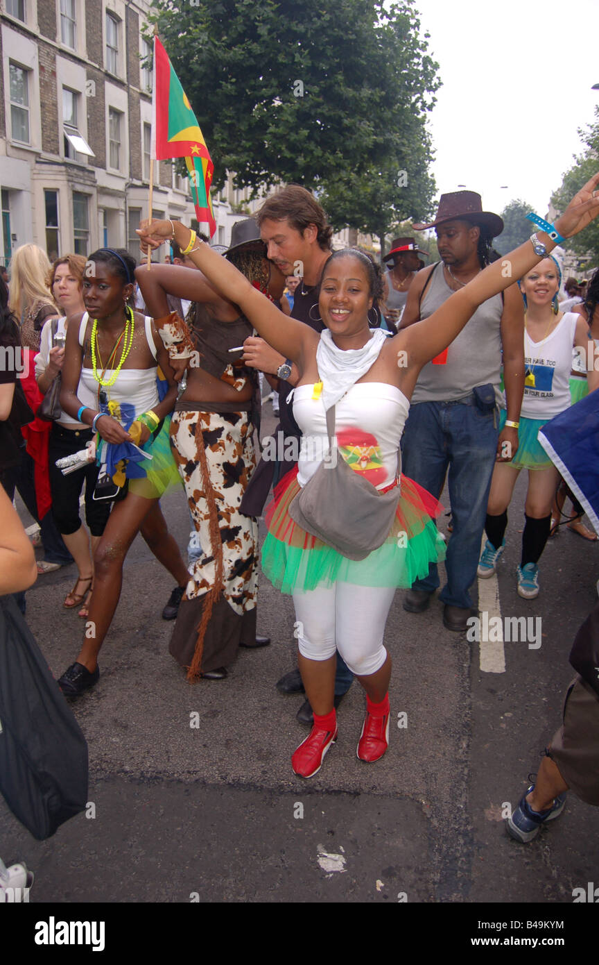 Les artistes interprètes ou exécutants & Dancers à Notting Hill Carnival Août 2008, Londres, Angleterre, Royaume-Uni Banque D'Images