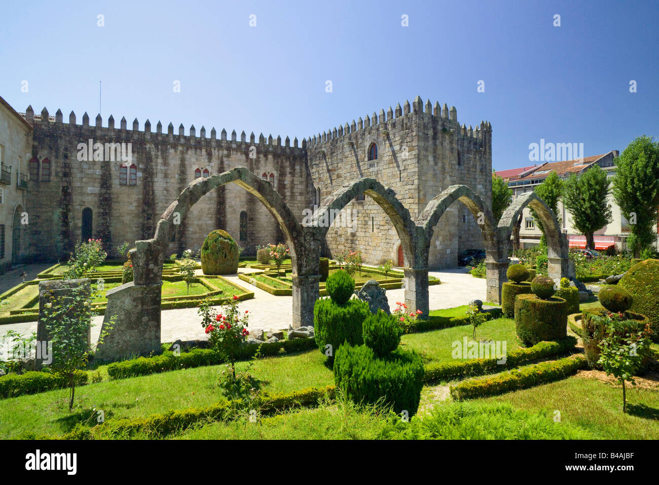 District de Minho, Braga, Le Palais des Archevêques (palais épiscopal) et le Jardim de Santa Barbara Gardens Banque D'Images