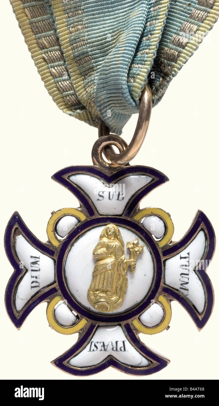 Une Croix d'honneur, ordre de Sainte-Anne, 1783 - 1918. Traversez le séminaire de Munich St. Anna. Or et émail (petites lignes de coiffure) sur une boucle de ruban cousue (OEK 447). Historique, historique, peuple, XIXe siècle, médaille, décoration, médailles, décorations, insigne d'honneur, insigne d'honneur, insignes d'honneur, objets, objets, alambics, coupures, coupures, découpe, découpes, coupures, Banque D'Images Une Croix d'honneur, ordre de Sainte-Anne, 1783 - 1918. Traversez le séminaire de Munich St. Anna. Or et émail (petites lignes de coiffure) sur une boucle de ruban cousue (OEK 447). Historique, historique, peuple, XIXe siècle, médaille, décoration, médailles, décorations, insigne d'honneur, insigne d'honneur, insignes d'honneur, objets, objets, alambics, coupures, coupures, découpe, découpes, coupures, Banque D'Images