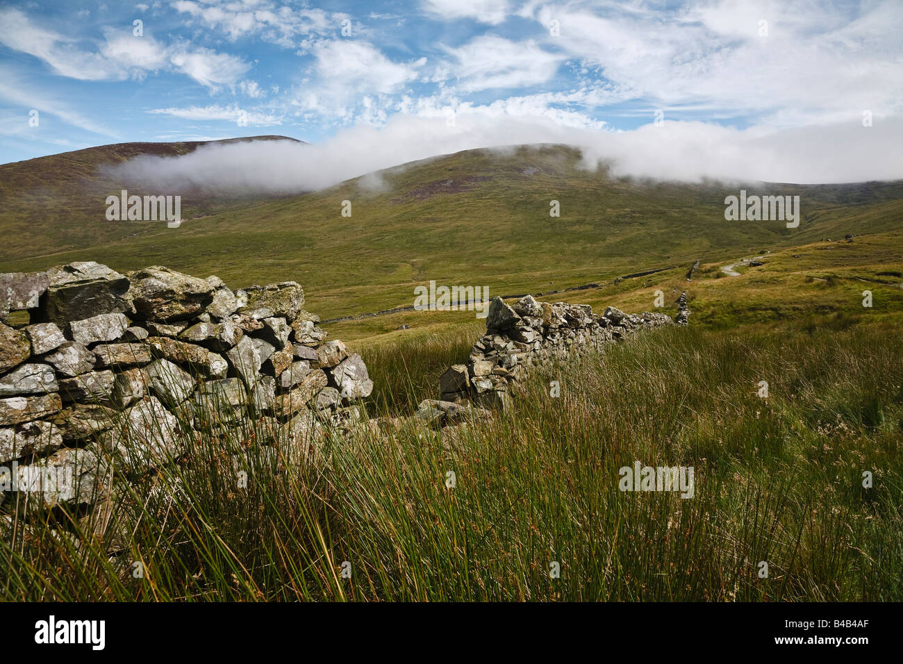 Vue depuis la piste de montagnes de Mourne, Ott, comté de Down, Irlande du Nord, Royaume-Uni Banque D'Images Vue depuis la piste de montagnes de Mourne, Ott, comté de Down, Irlande du Nord, Royaume-Uni Banque D'Images
