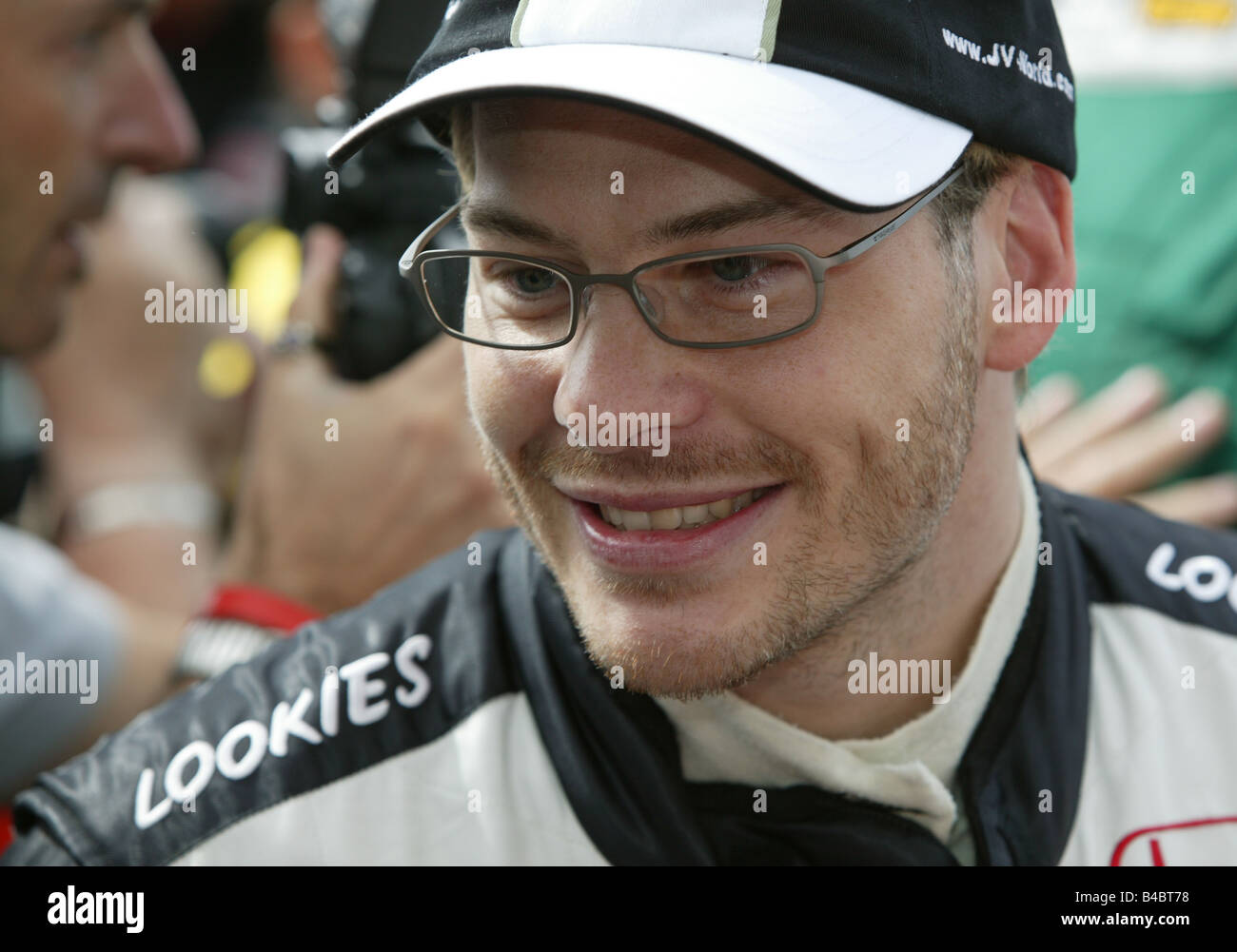 Sport moteur, Formule 1, Jacques Villeneuve, formation, BAR-Honda, Personnes, race driver, Portrait, parler, photographe : Daniel R Banque D'Images