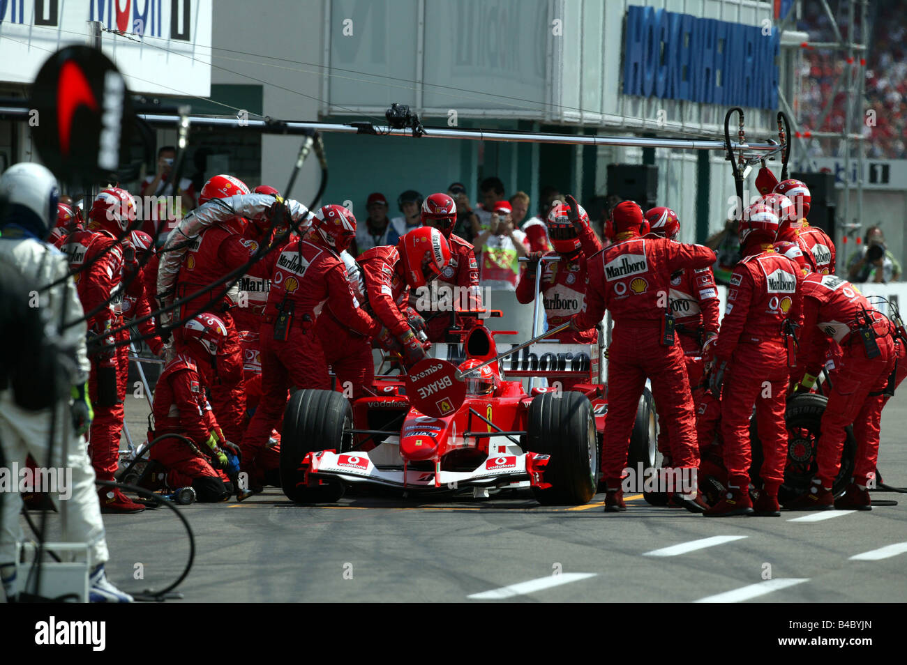 Sport moteur, Michael Schumacher en Ferrari, Formule 1, Personnes, race driver, pit stop, Grand Prix d'Allemagne à Hockenheim, pho Banque D'Images