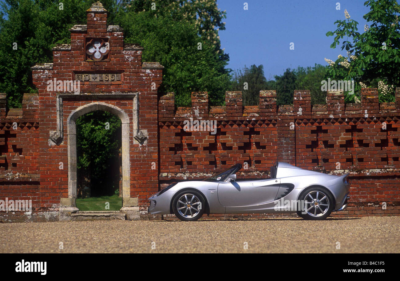 Voiture, Lotus Elise 111S, convertibles, l'année de modèle 2002, d'argent, open top, debout, à la défense, side view Banque D'Images