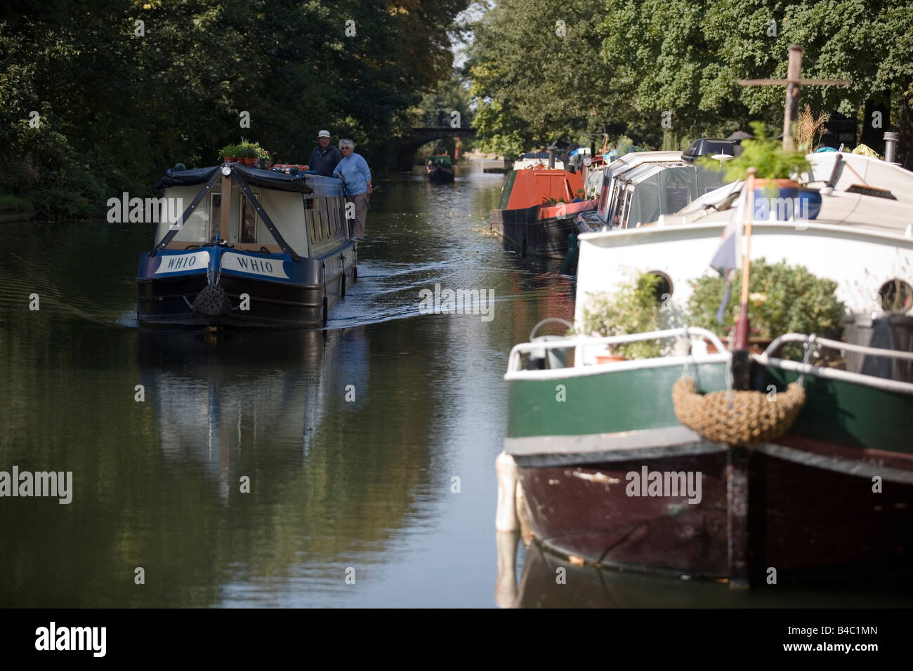 Barge sur Regents Canal, East London Banque D'Images