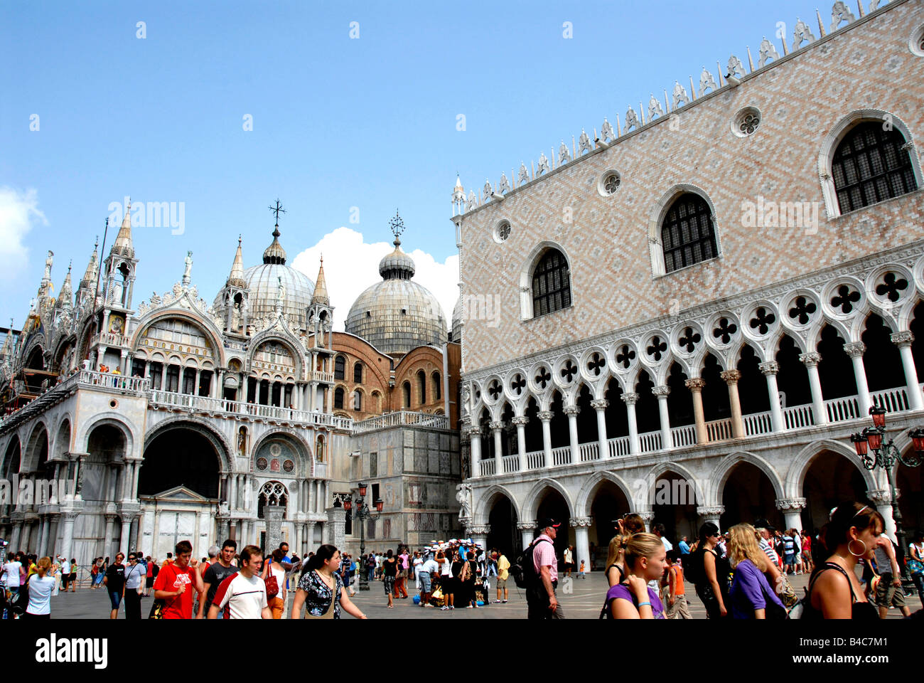 Cathédrale et palais des Doges Venise Italie Banque D'Images