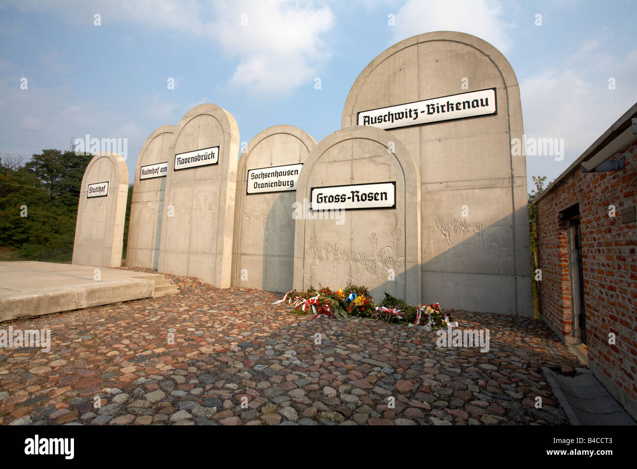 Pologne Lodz Pierres Memorial Station Radegast Banque D'Images