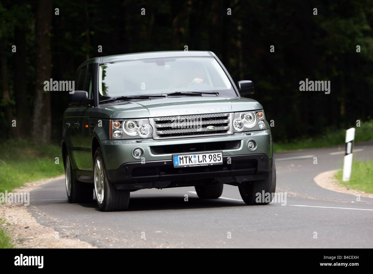 Land rover range rover sport v8 Banque de photographies et d'images à haute  résolution - Alamy