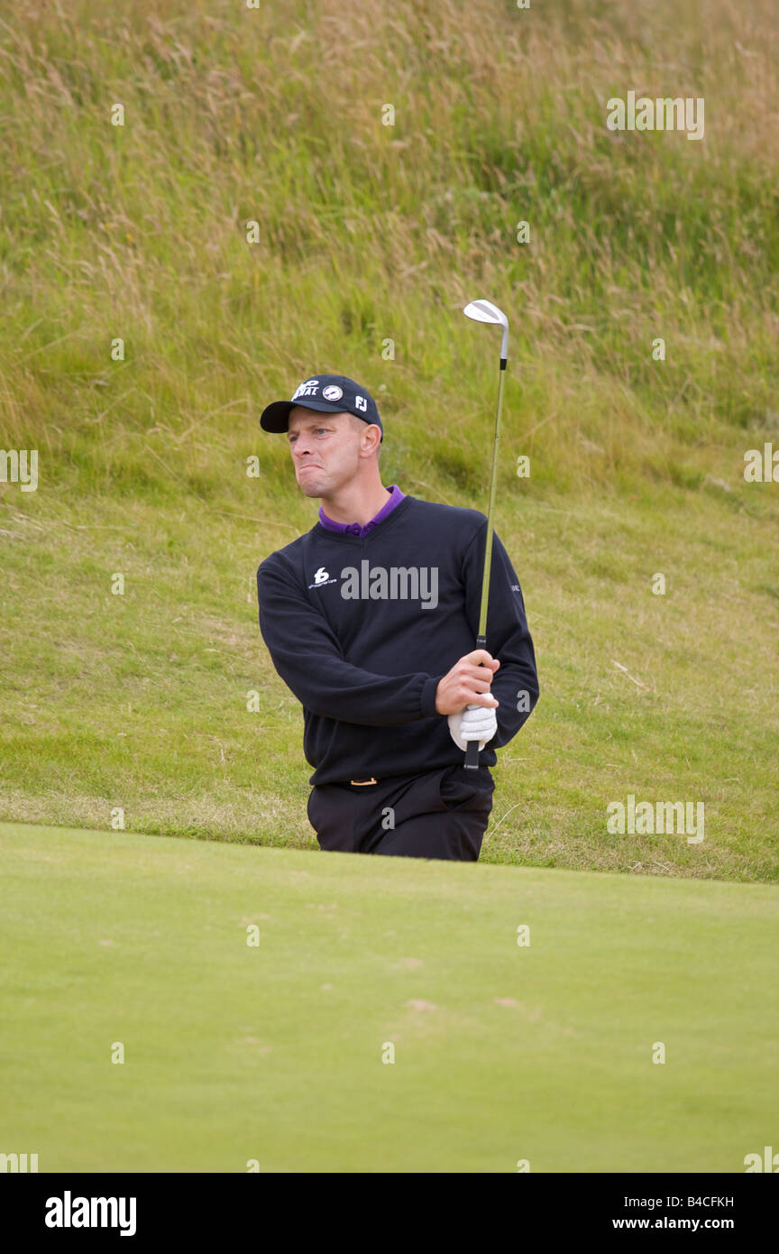 Soren Hansen joue d'un bunker pendant la 2008 British Open au Royal Birkdale Golf Course Banque D'Images