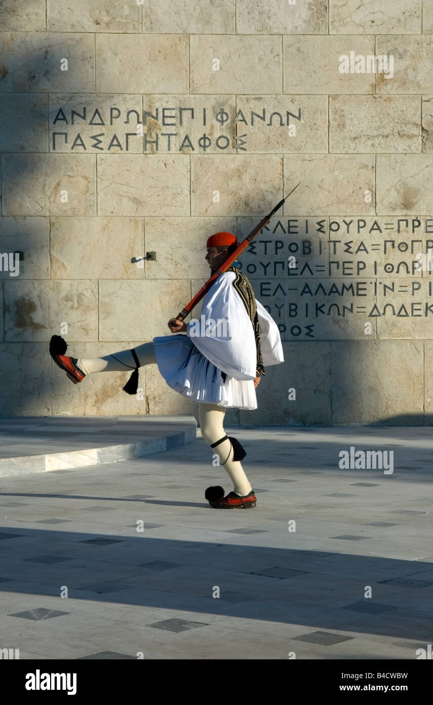 Evzone Garde Présidentielle, Palais Présidentiel, de la Place Syntagma, Athènes, Grèce Banque D'Images