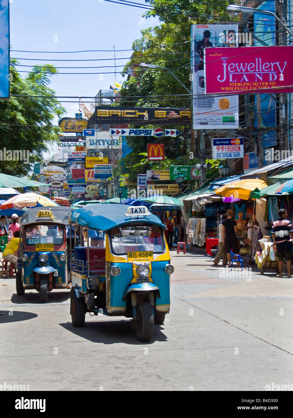 Tuk Tuk de Khao San Road Bangkok Thaïlande JPH0111 Banque D'Images