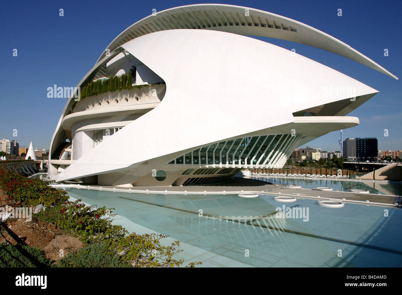 Palau de les Arts de la partie de la Cité des Arts et des sciences (Ciudad de las Artes y las Ciencias). Valence, Espagne. Banque D'Images