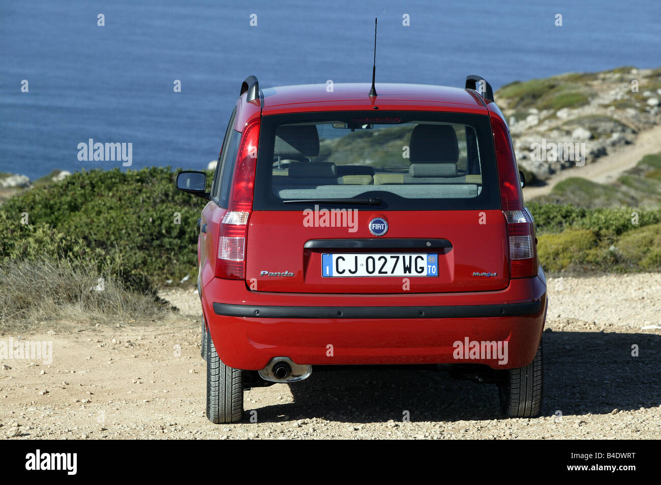 Voiture, Fiat Panda, Miniapprox.s, Limousine, l'année de modèle 2003-, rouge, debout, à la défense, vue arrière Banque D'Images